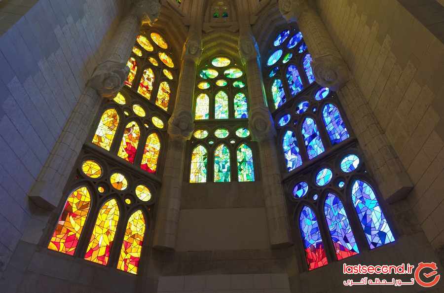 زیباترین پنجره ها با شیشه های رنگی در جهان ‏