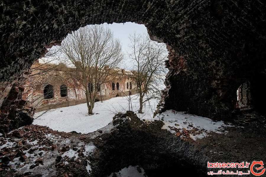 آجرهایی که مانند بستنی آب شدند!‏