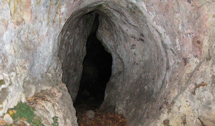 غار سم دومین غارعمیق و خطرناک ایران