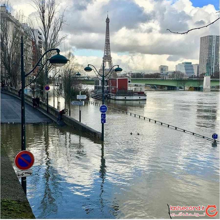 پاریس غرق در آب ‏