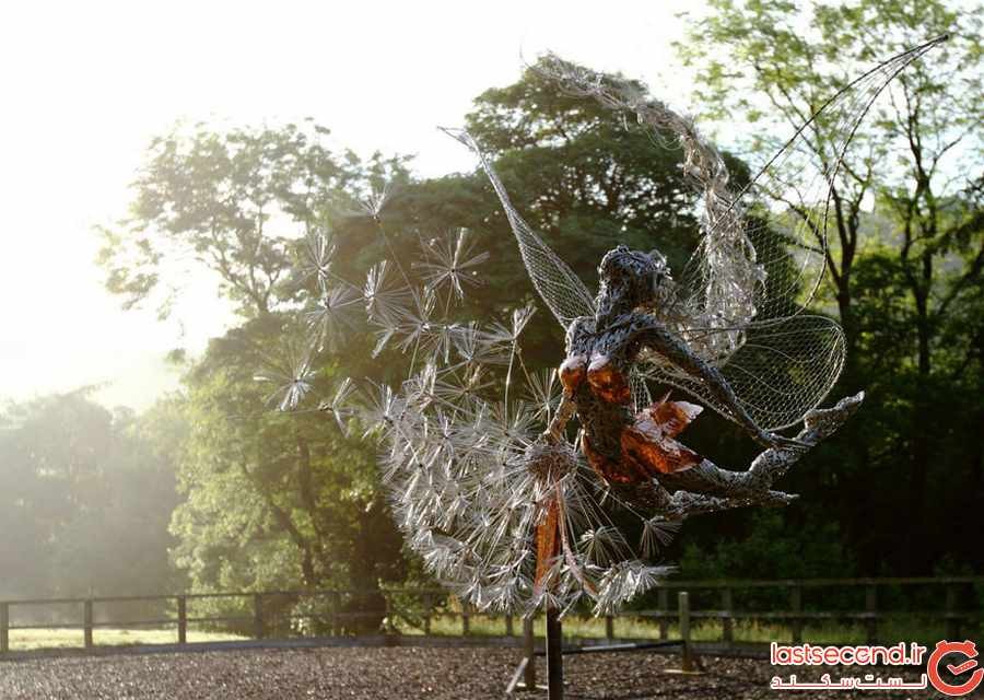 پرواز فرشتگان در باغ های سرسبز انگلستان ‏