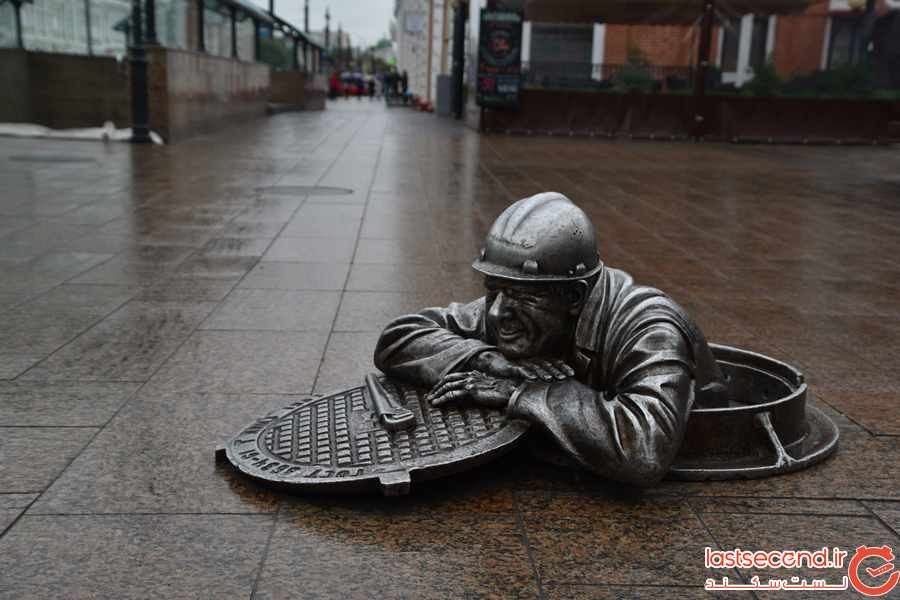 عجیب ترین مجسمه هایی که در روسیه می توانید ببینید