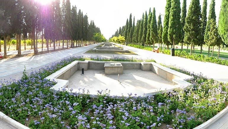 Jannat-Park-shiraz.jpg