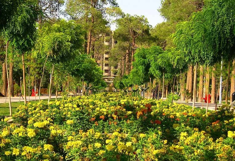 Jannat-Park-in-shirz.jpg