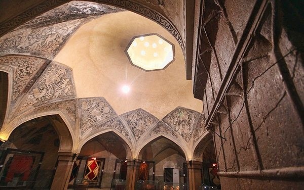 حمام-وکیل3.jpg