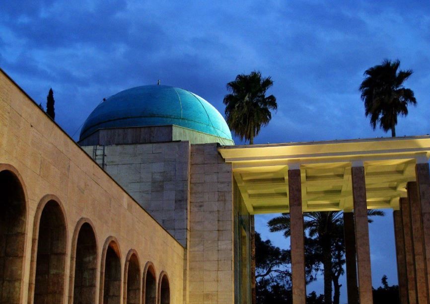 tomb-of-saadi18.jpg