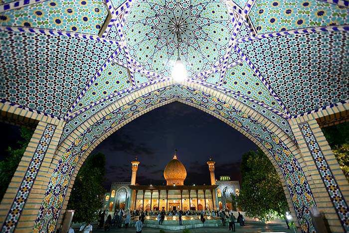 Shah-e-Cheragh (7).jpg