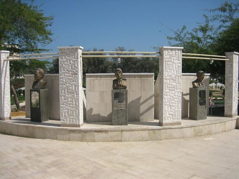 Artists Walkway (1).jpg