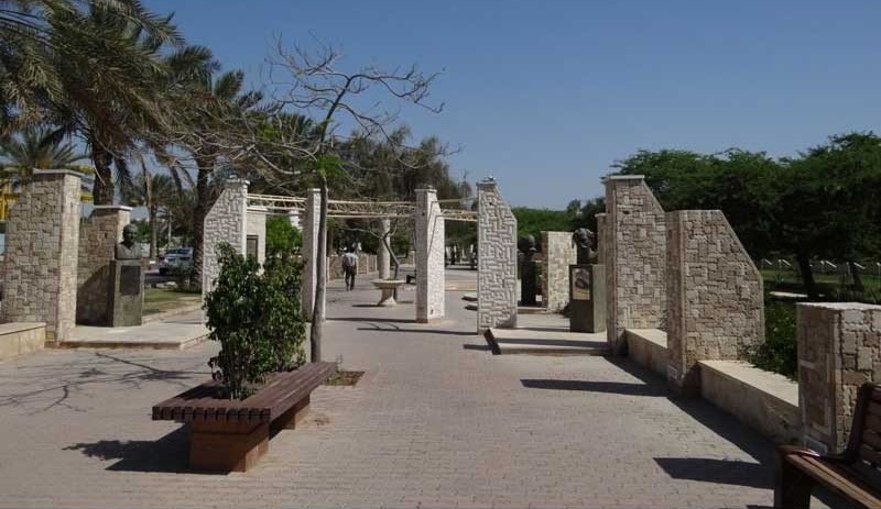Artists Walkway (7).jpg