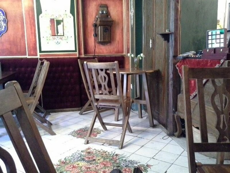 Firouz Sherbat Cafe (5).jpg