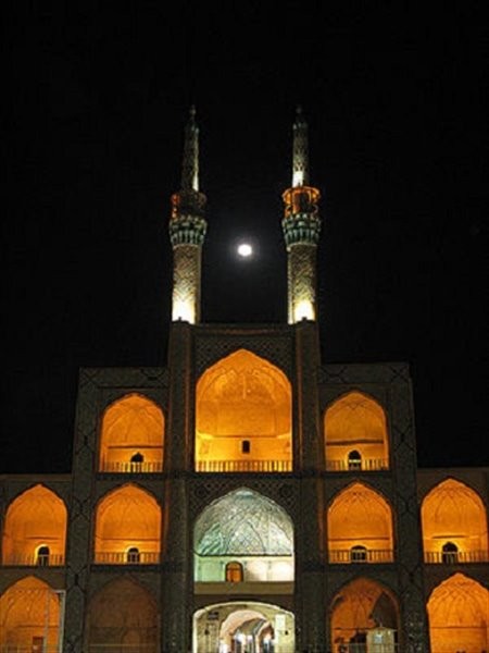 Amir Chakhmaq Complex (6).jpg