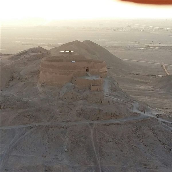 Tower of Silence Yazd (15).jpg