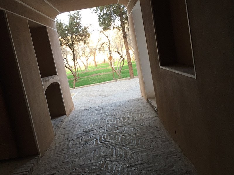 Dowlat Abad Garden (10).jpg