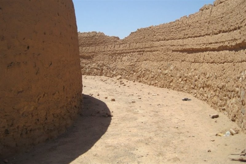 Tower of Silence Yazd (10).jpg