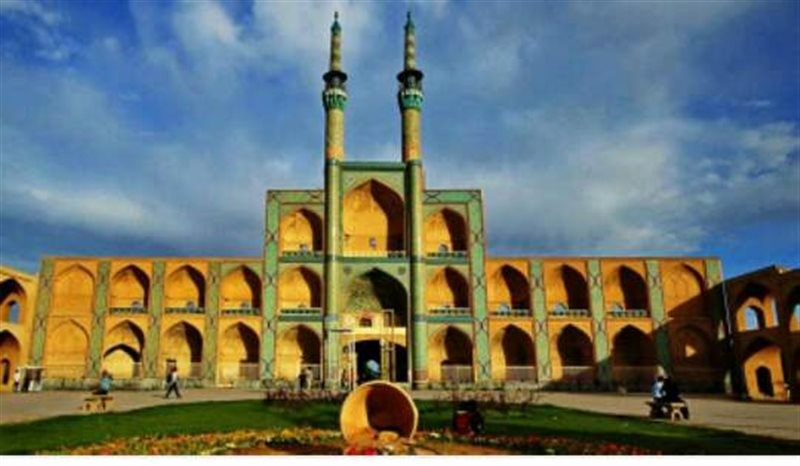 Amir Chakhmaq Complex (16).jpg