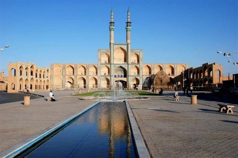 Amir Chakhmaq Complex (1).jpg