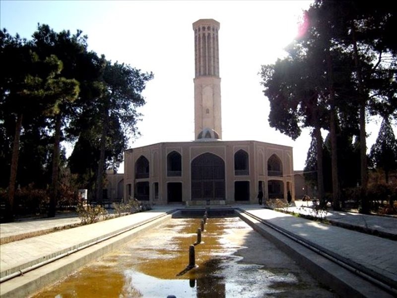 Dowlat Abad Garden (12).jpg