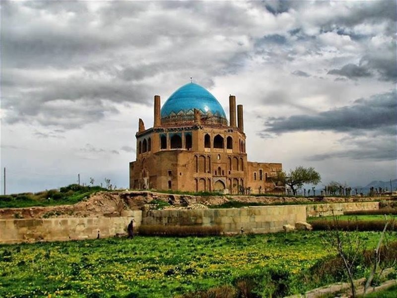 Dome of Soltaniyeh Zanjan (16).jpg