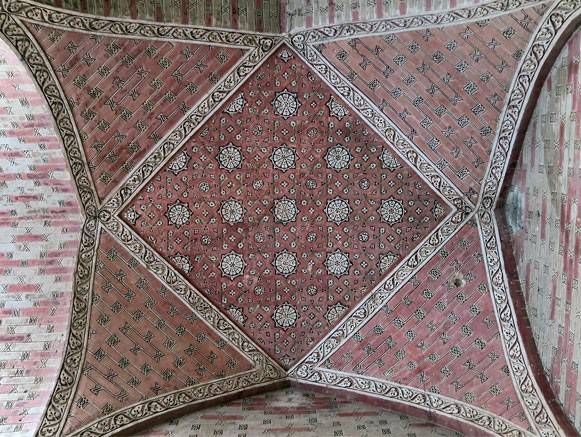 Dome of Soltaniyeh Zanjan (19).jpg