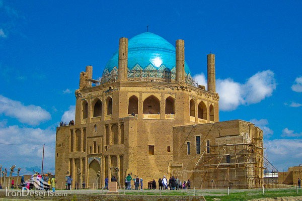 Dome of Soltaniyeh Zanjan (11).jpg