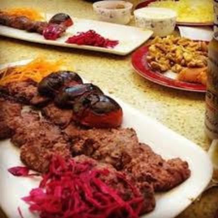 Moharam Restaurant (7).jpg