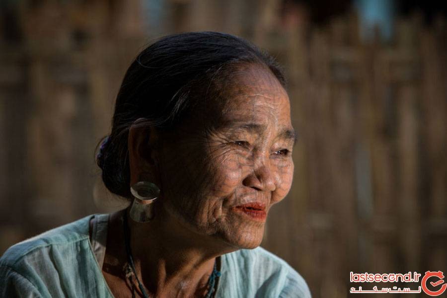 زنان خالکوبی شده در میانمار