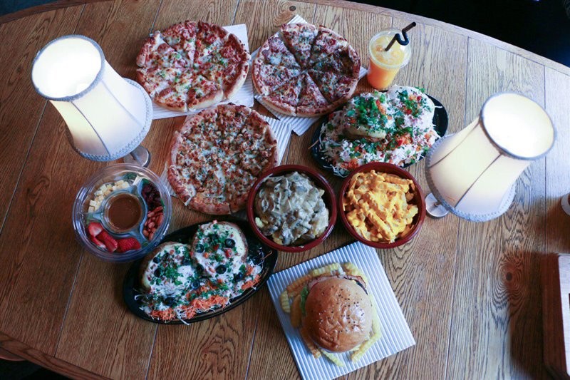 Khatoon Pizza (6).jpg