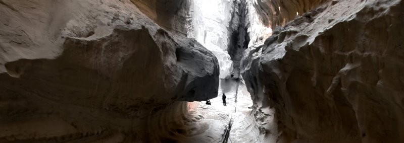 Chahkooh Canyon (2).jpg