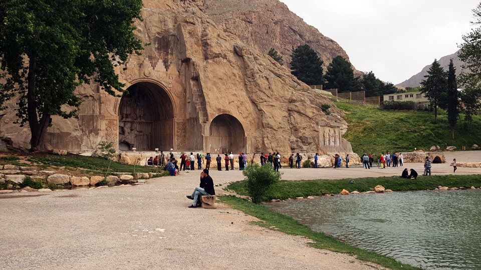 Tagh-e Bostan (5).jpg
