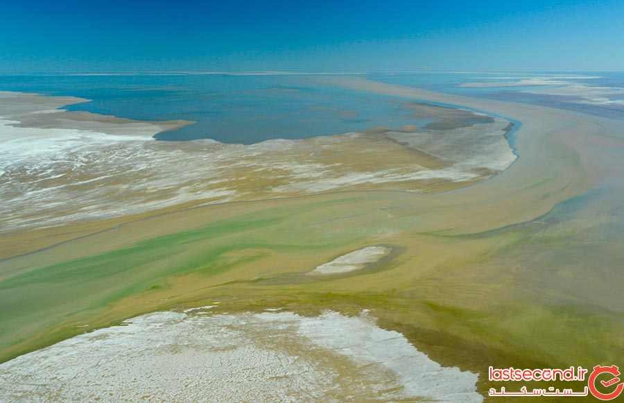 دریاچه رنگین کمان استرالیا