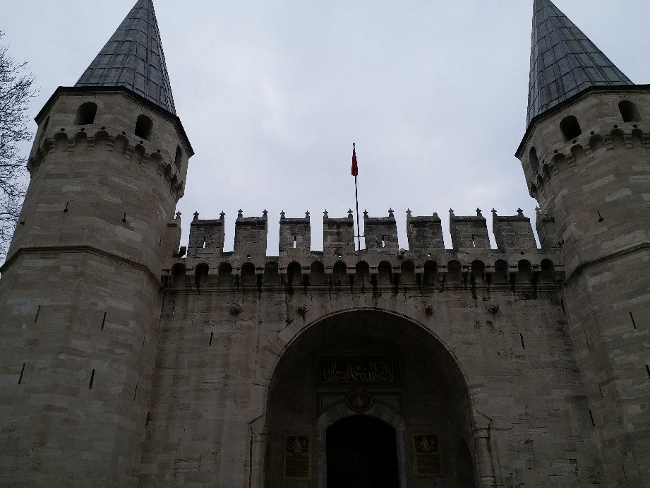 Topkapi Palace (5).jpg