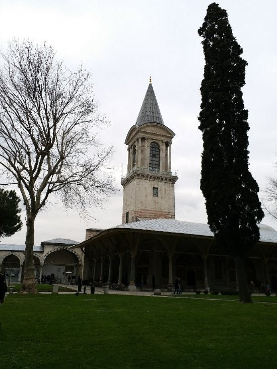 Topkapi Palace (13).jpg