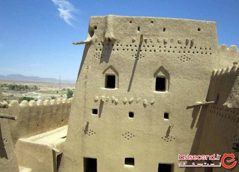 بلندترین بنای خشتی سالم در ایران + تصاویر