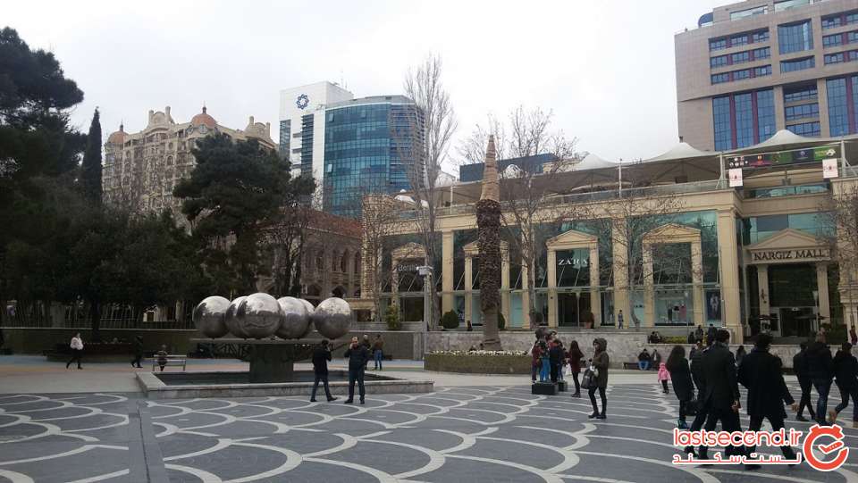 میدان فواره (فانتین)