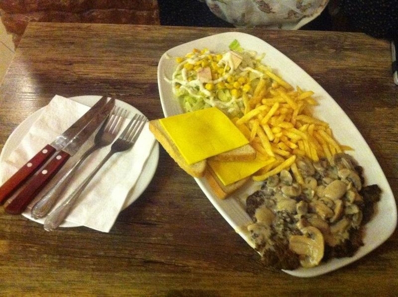 Patineh Fast Food (6).jpg
