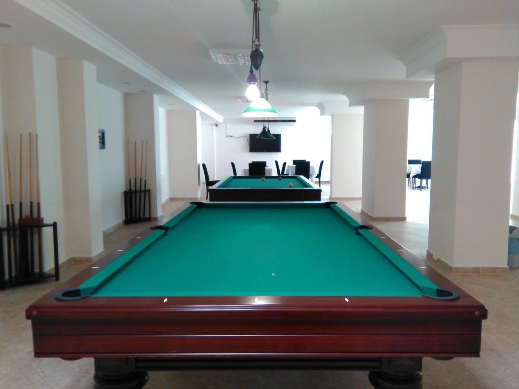 48816783.jpg