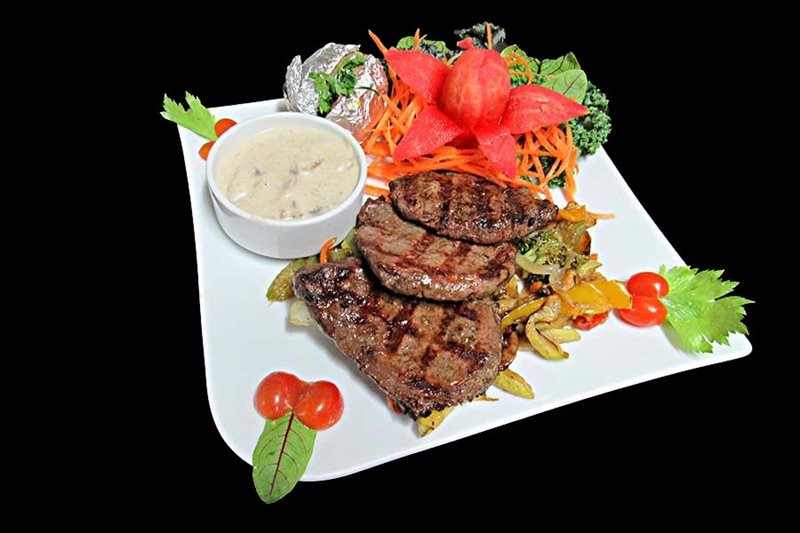 Varjin Restaurant (11).jpg