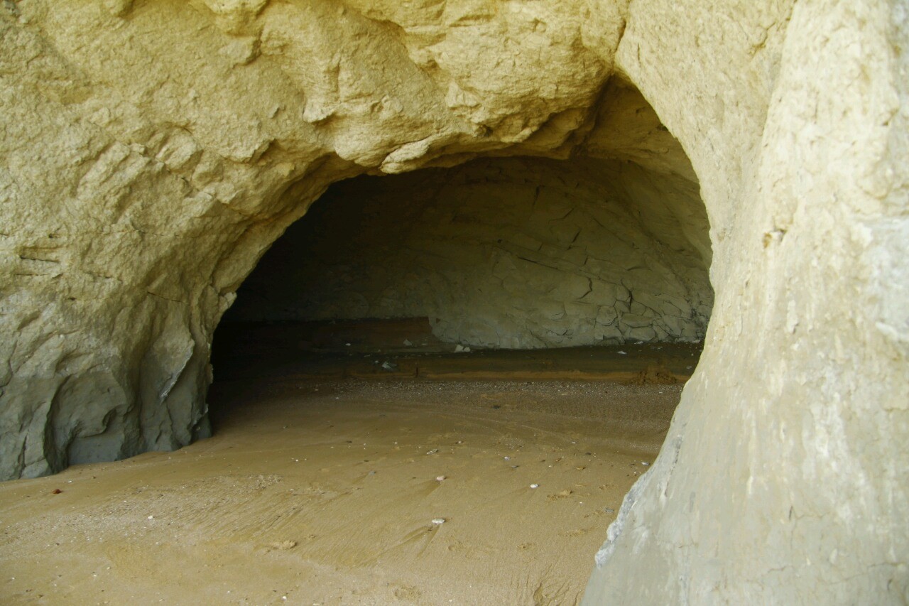 Hormuz Island (1).jpg
