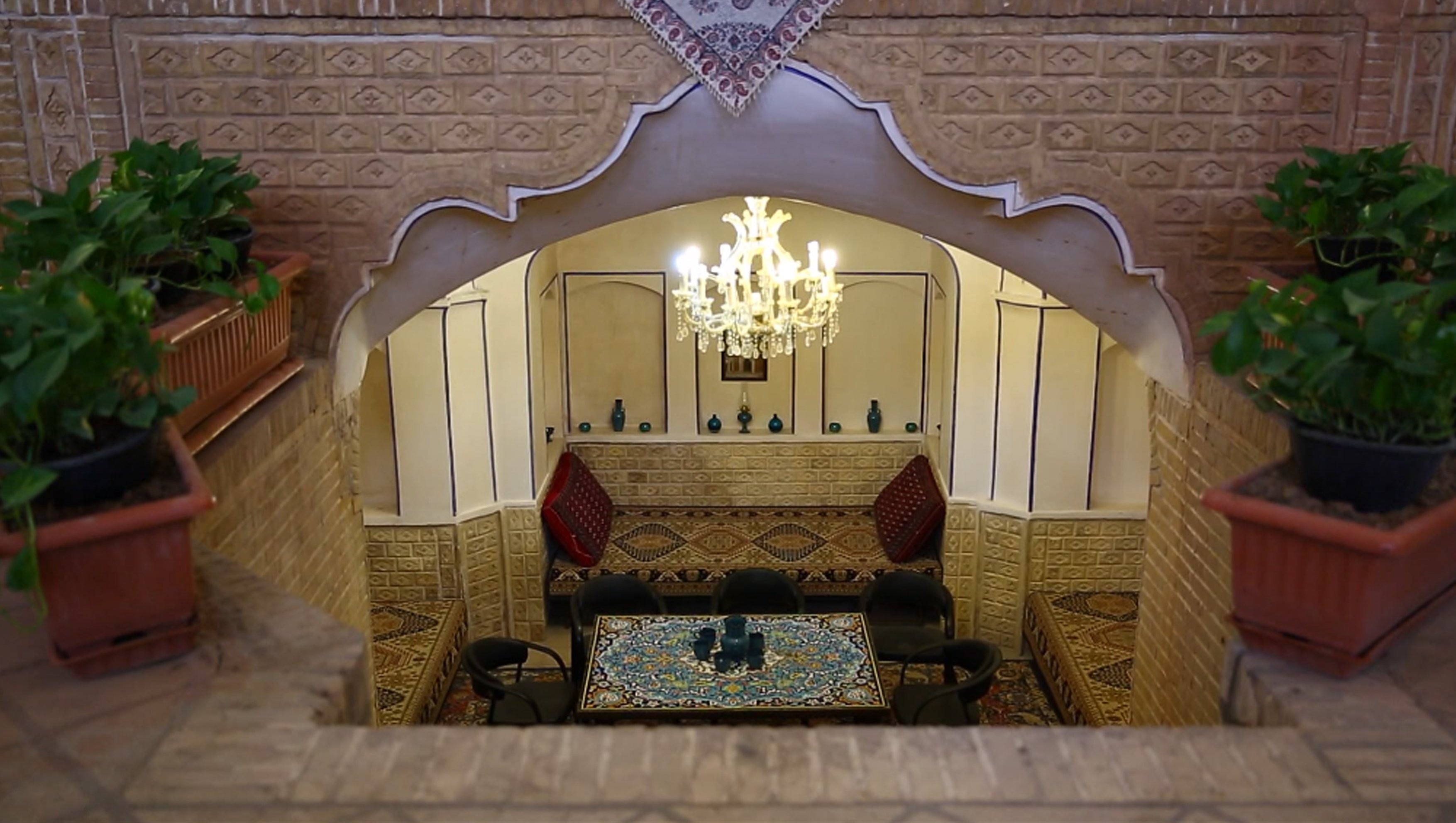 restaurant (1).jpg
