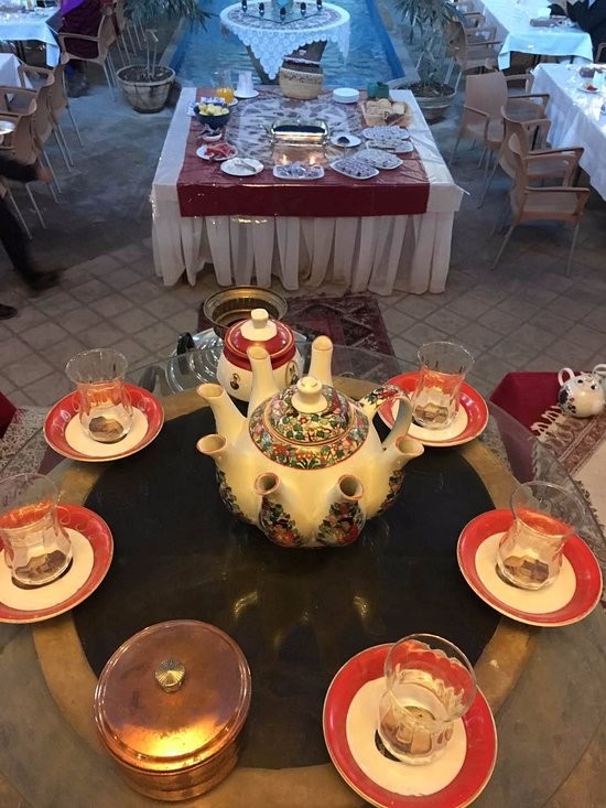 negin-traditional-hotel (3).jpg