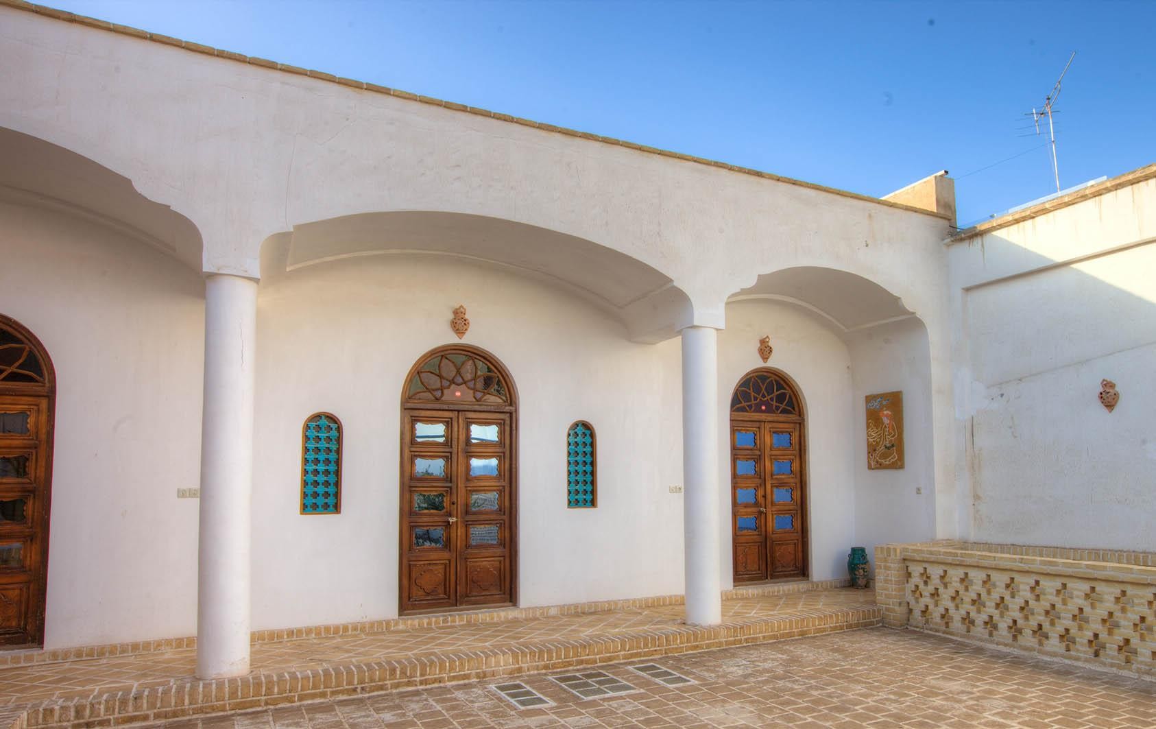 courtyard (3).jpg