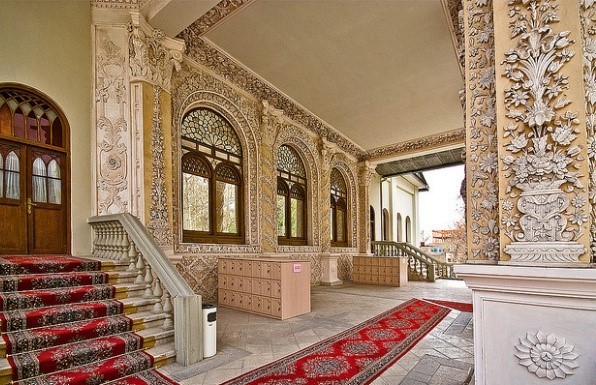 Bagh Ferdows Garden (4).jpg