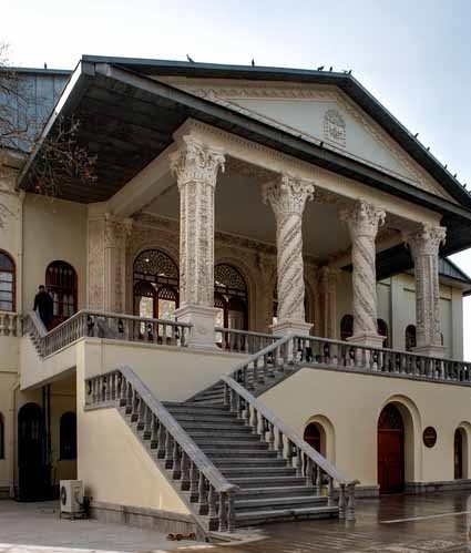 Bagh Ferdows Garden (1).jpg