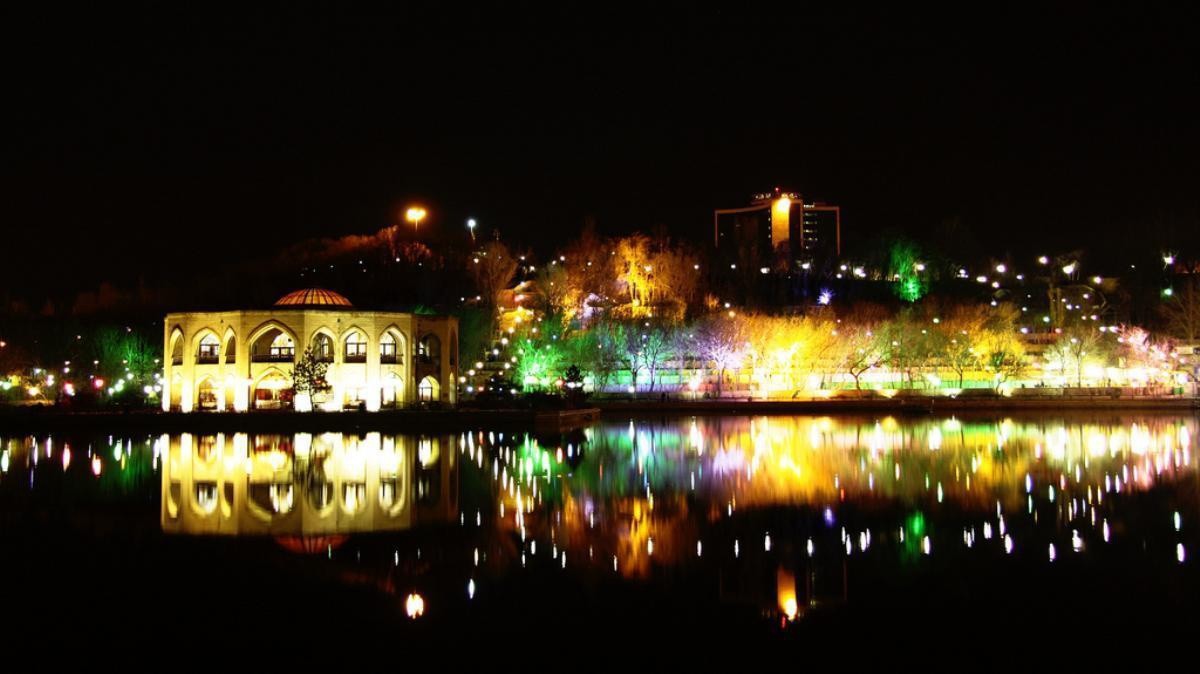 El Goli Parc Tabriz (17).jpg