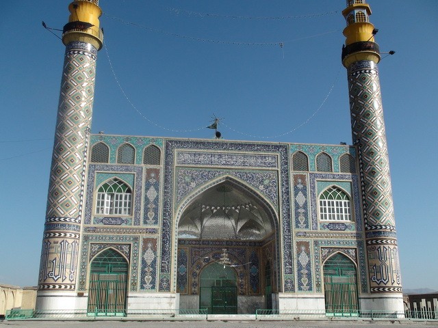 Emamzadeh Soltan Ebrahim (4).jpg
