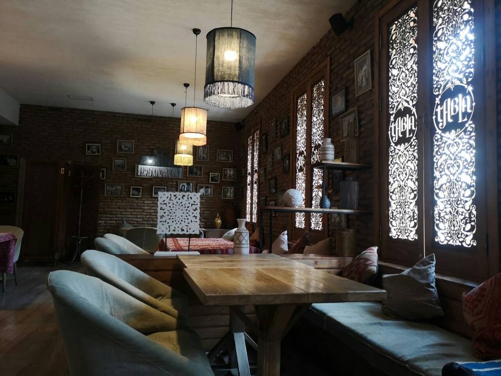 Tabla Saloon Restaurant (14).jpg