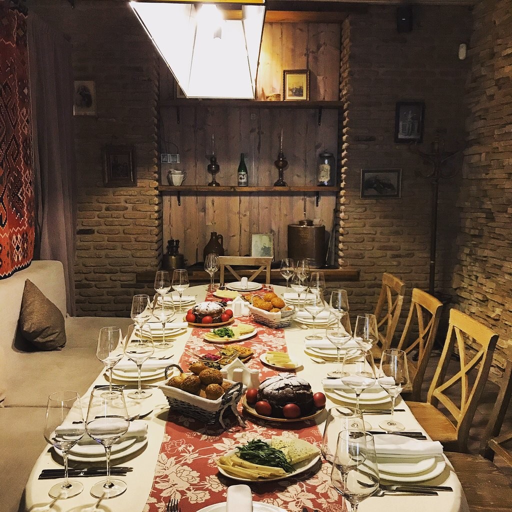 Tabla Saloon Restaurant (2).jpg