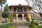 Chehel Sotoun Museum Palace Qazvin (4).jpg
