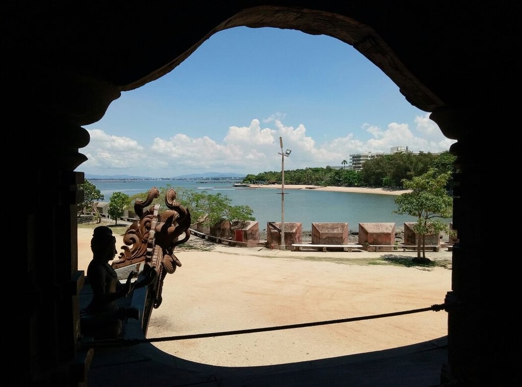 p80927-121914-largejpg.jpg