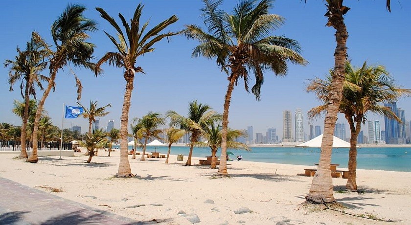Al Mamzar Beach Park In Dubai (6).jpg